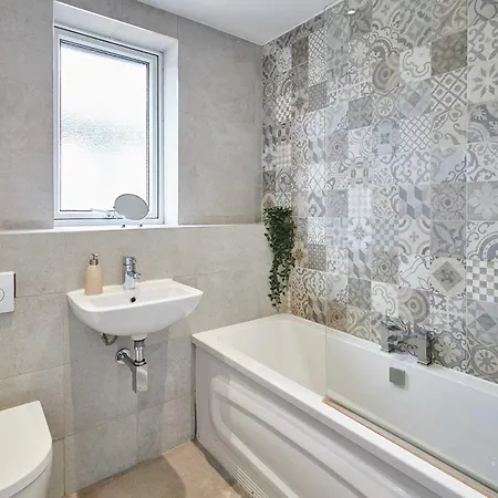 Host & - House Holiday home *